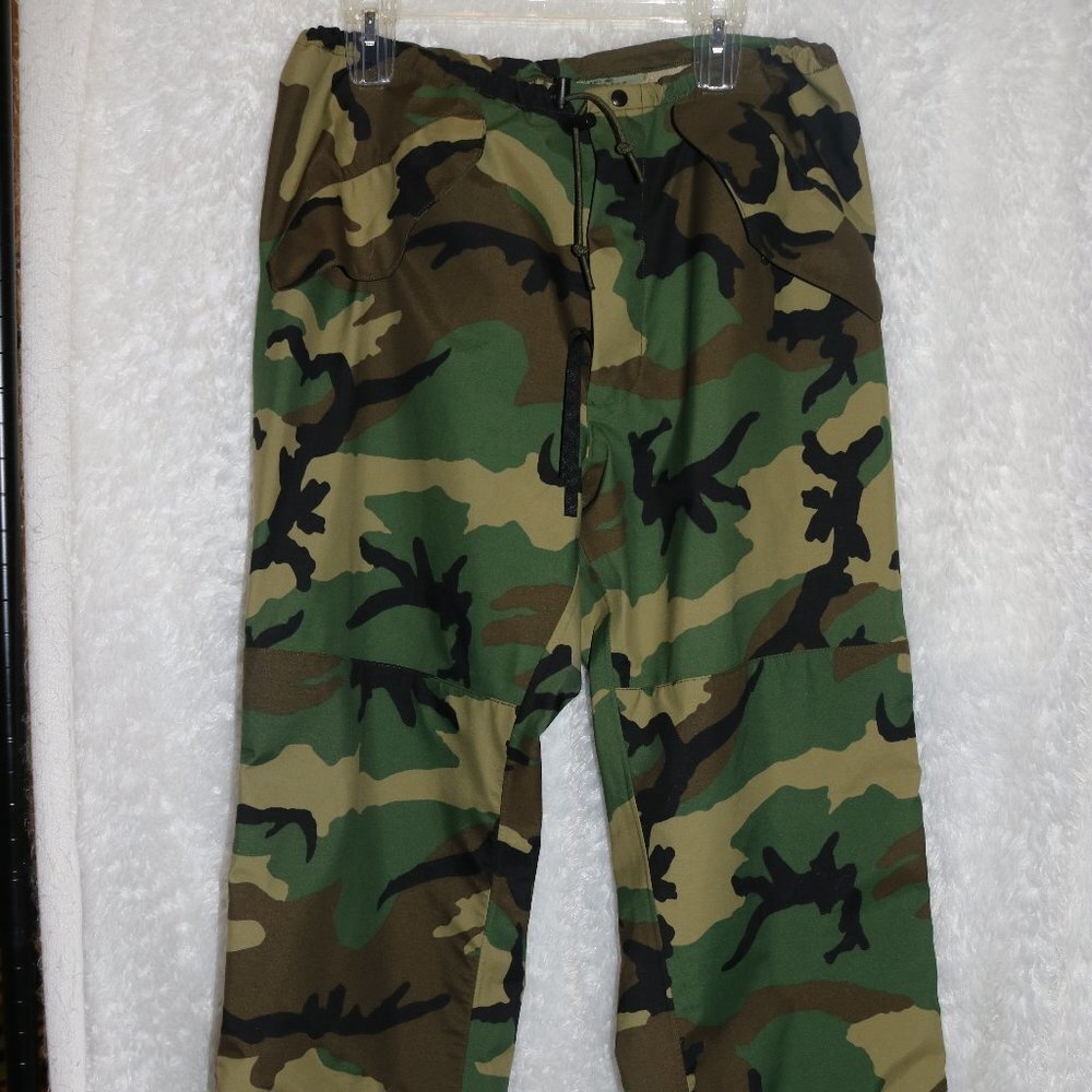 Extended cold weather camo military issue medium short inseam mens trousers